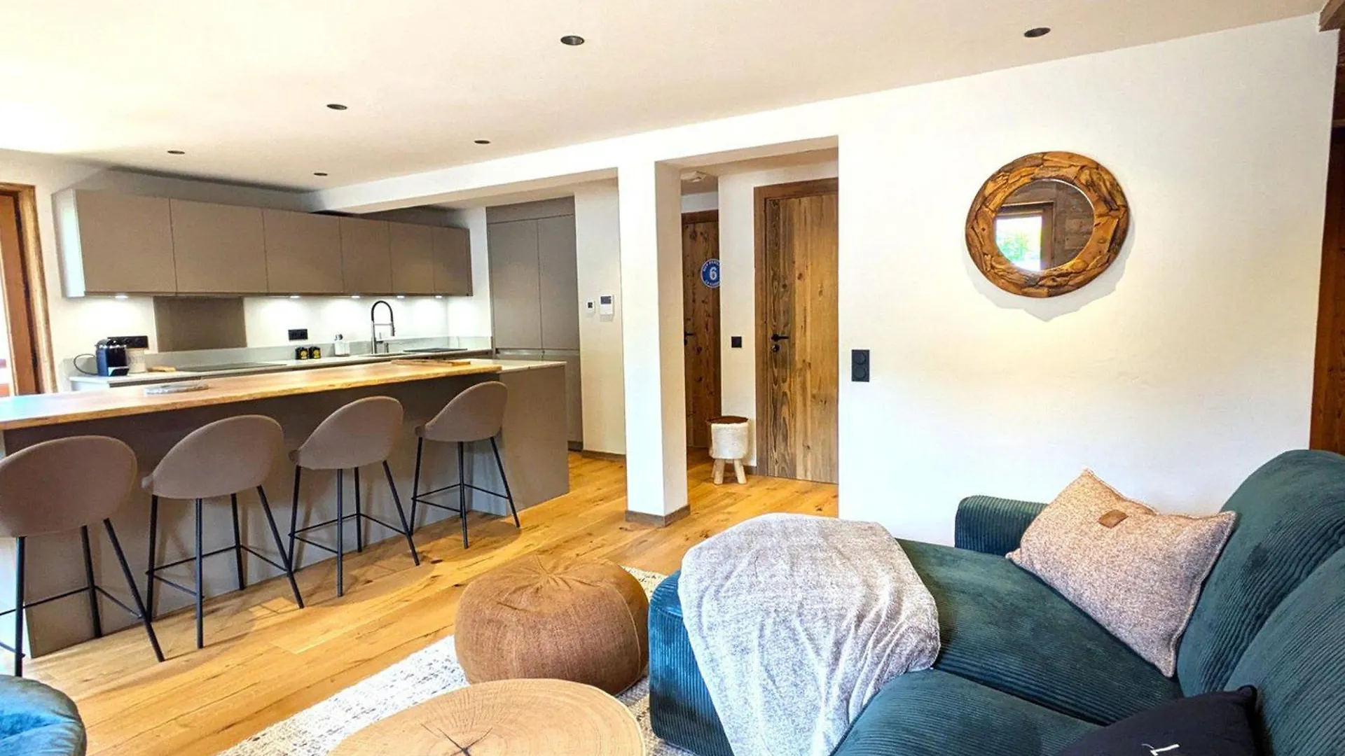 Bel Appartement Montagnard 3 Chambres Pour 6 Avec Parking Au Centre De La Clusaz - Fr-1-459-245